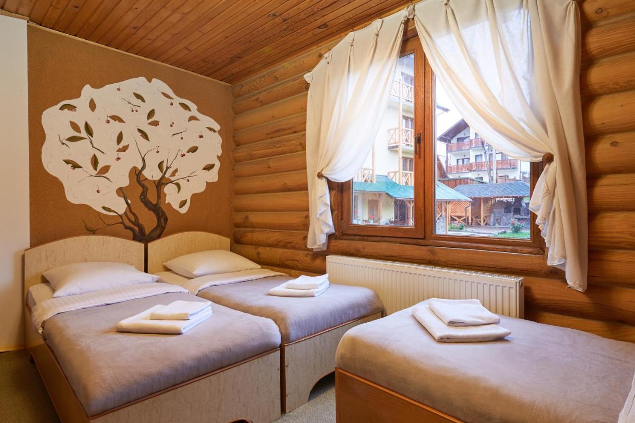 Krucha Hotel Bukovel Bagian luar foto