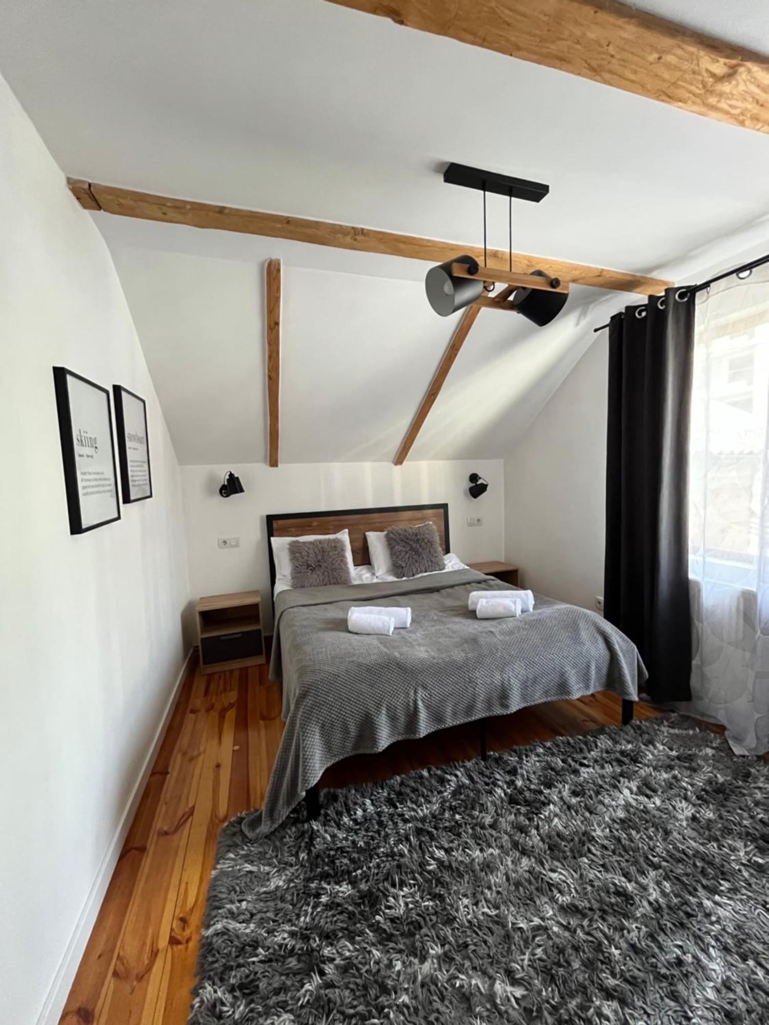 Krucha Hotel Bukovel Bagian luar foto